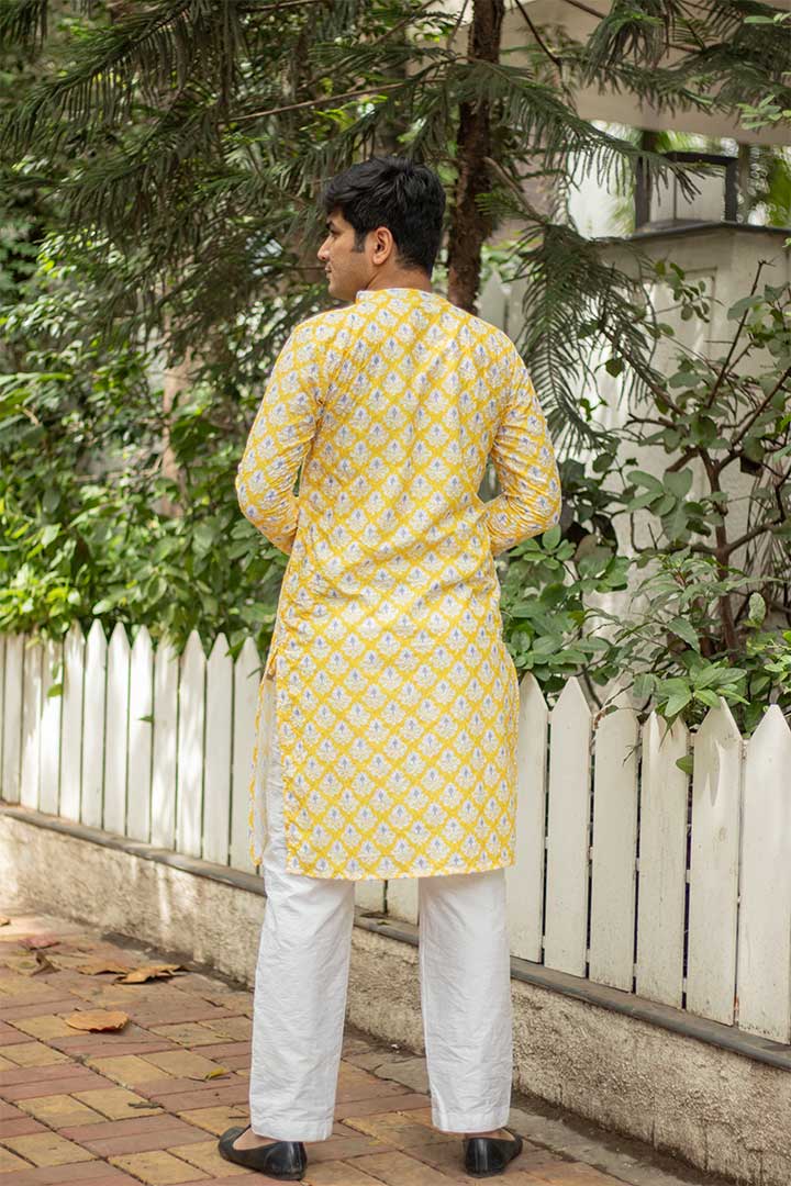 Yellow Spagetti Cord Set