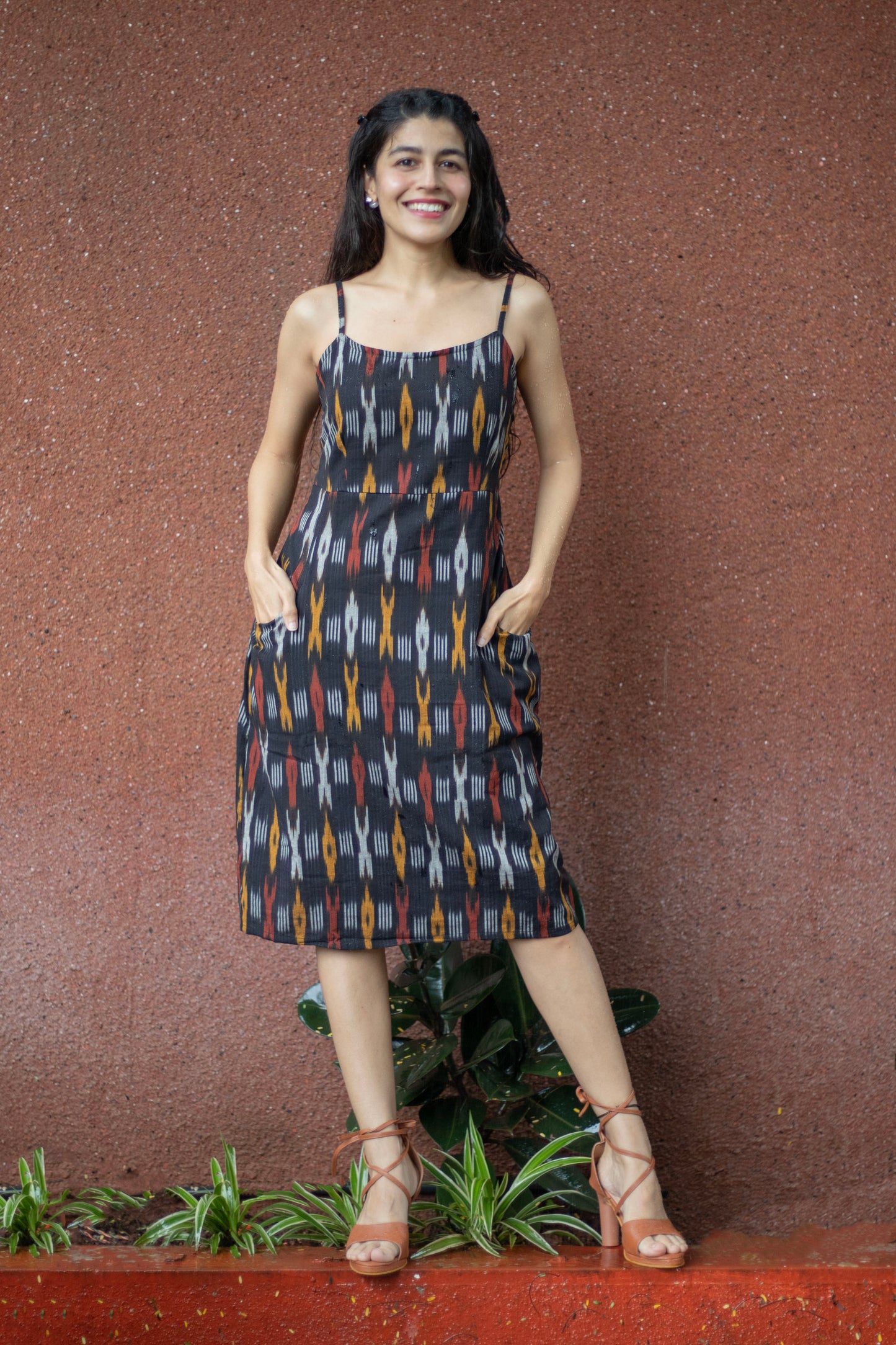 Ikhat Black Spagetti Dress