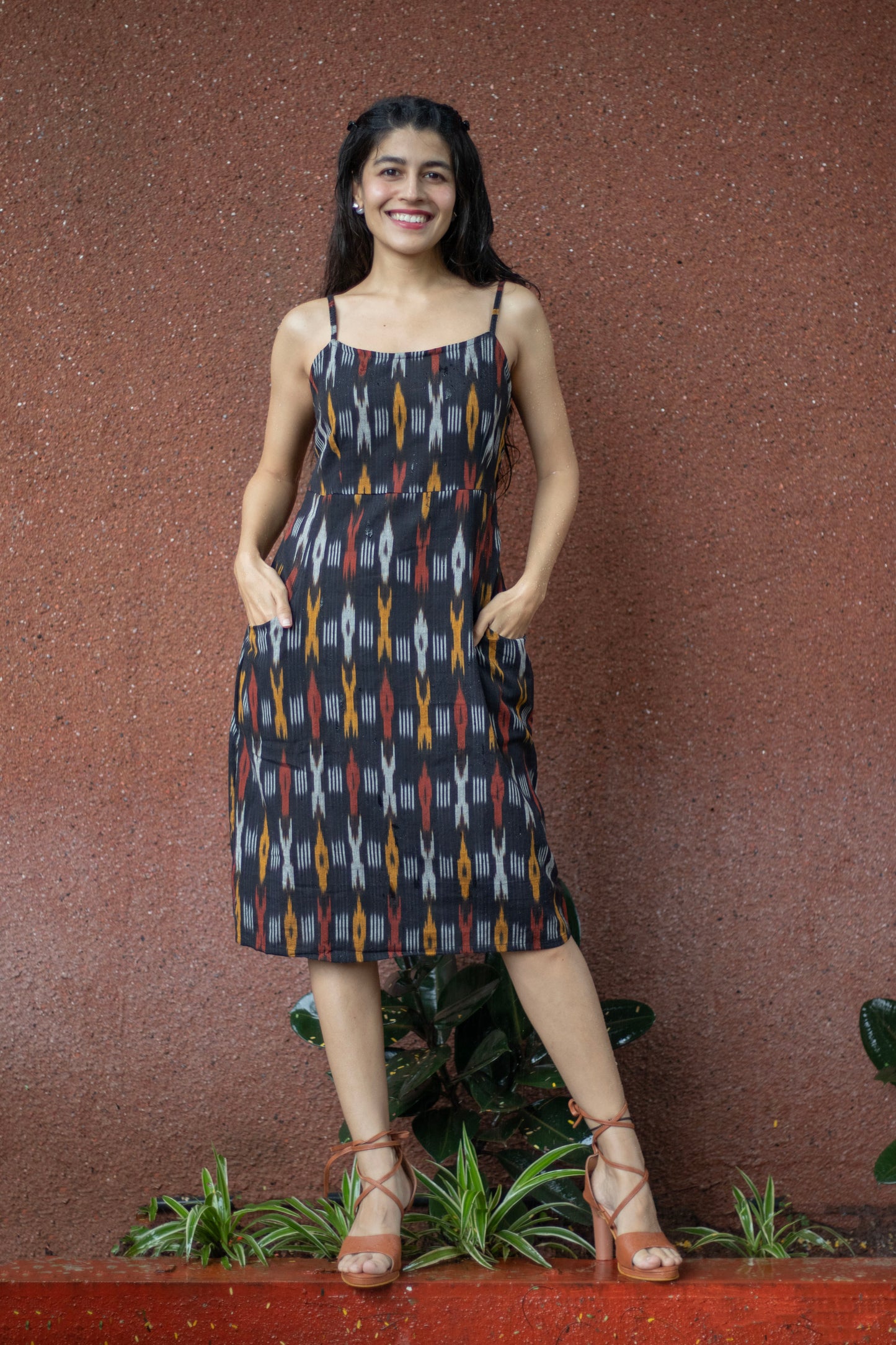 Ikhat Black Spagetti Dress