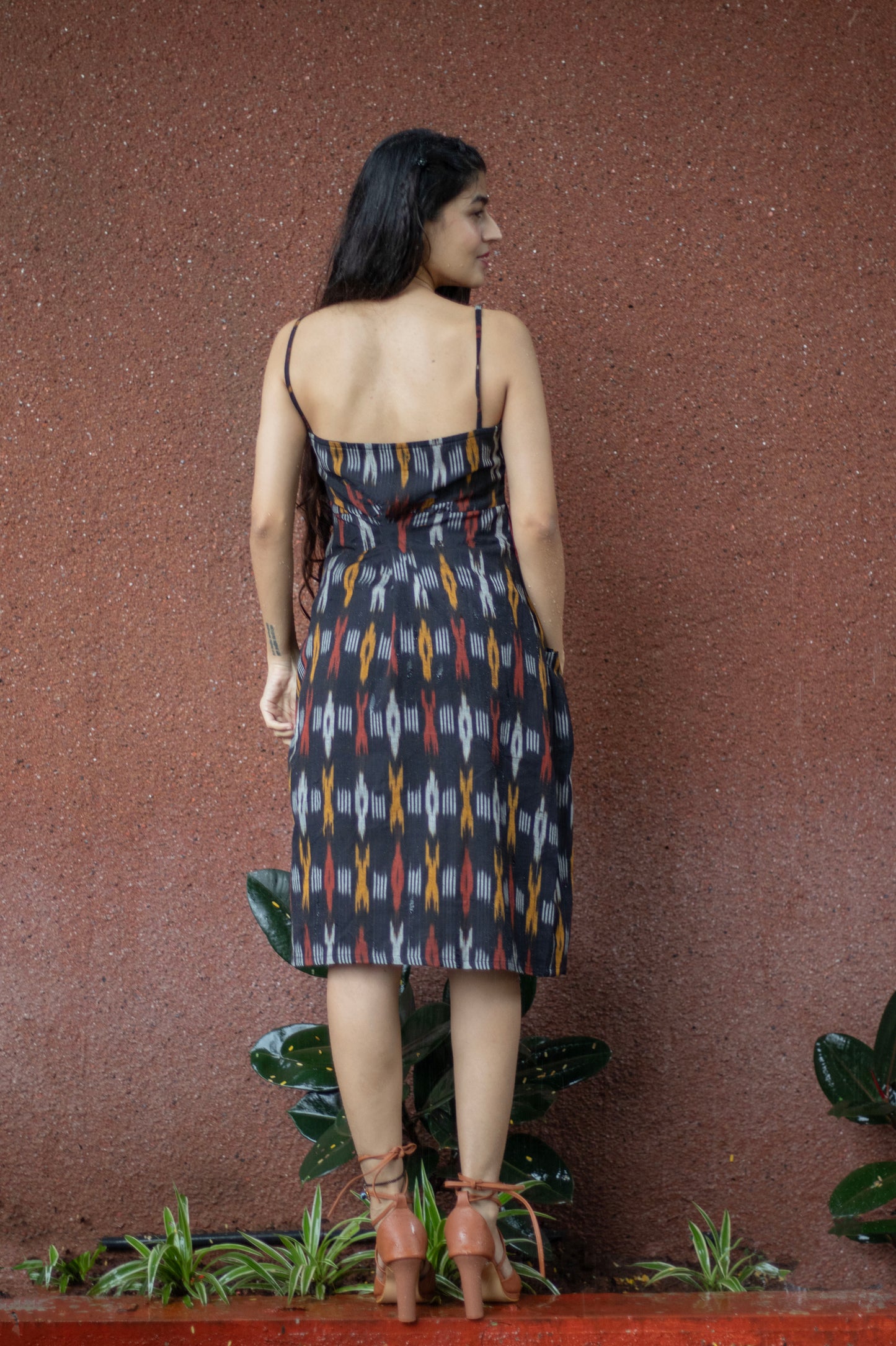 Ikhat Black Spagetti Dress