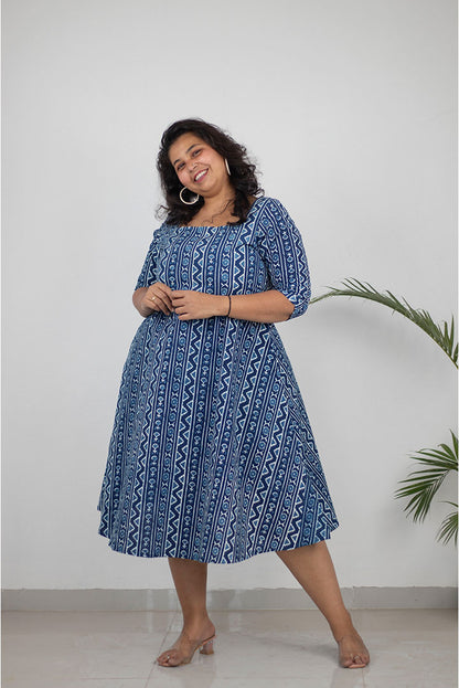 Plus Size Indigo Zig Zag Cotton Dress for Women | Handblock Printed | KMISTRY