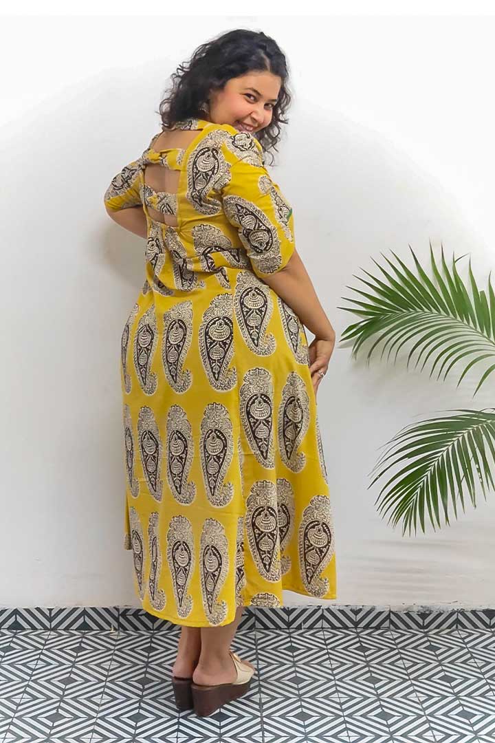 Mustered Alia Cut Cotton Dress