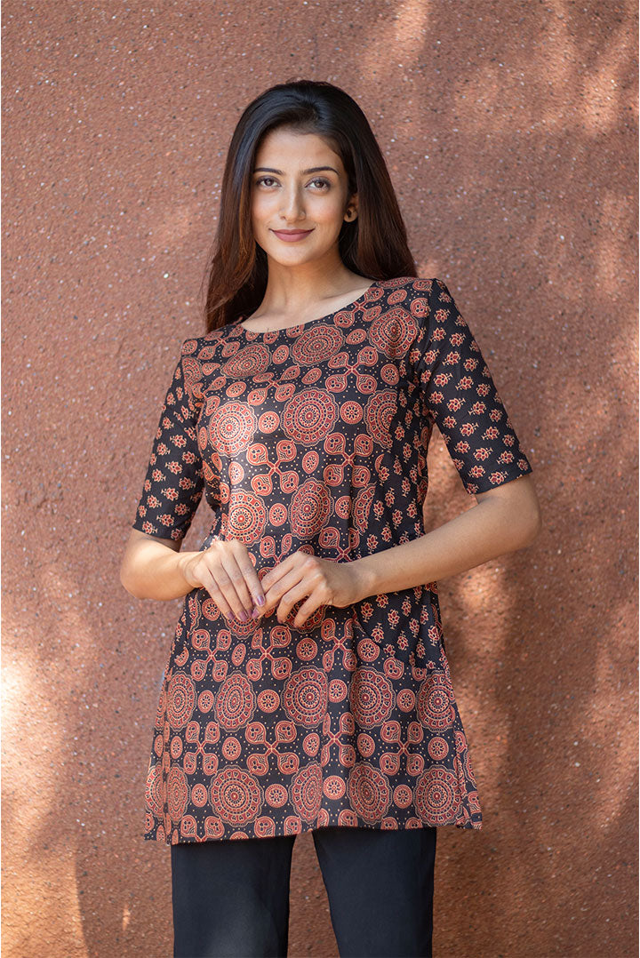 Cotton Top with front pocket