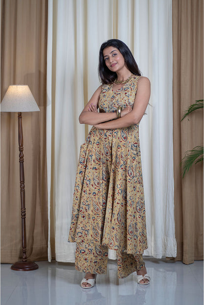 Kalamkari Hand Printed Cape Style v neck Cotton Cord Set
