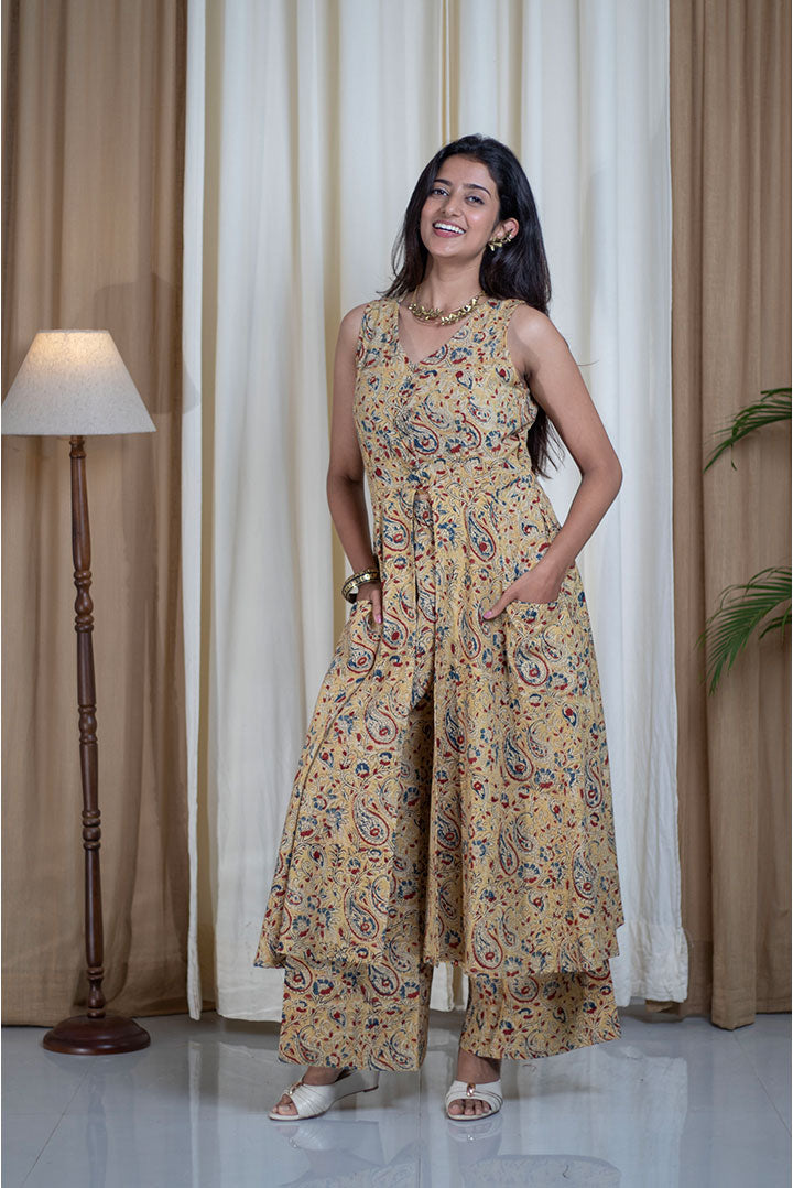Kalamkari Hand Printed Cape Style v neck Cotton Cord Set