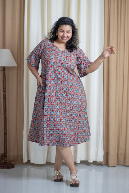 Plus Size V-Neck Fit & Flare cotton Dress