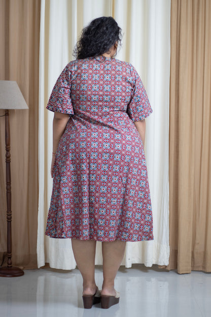 Plus Size V-Neck Fit & Flare cotton Dress