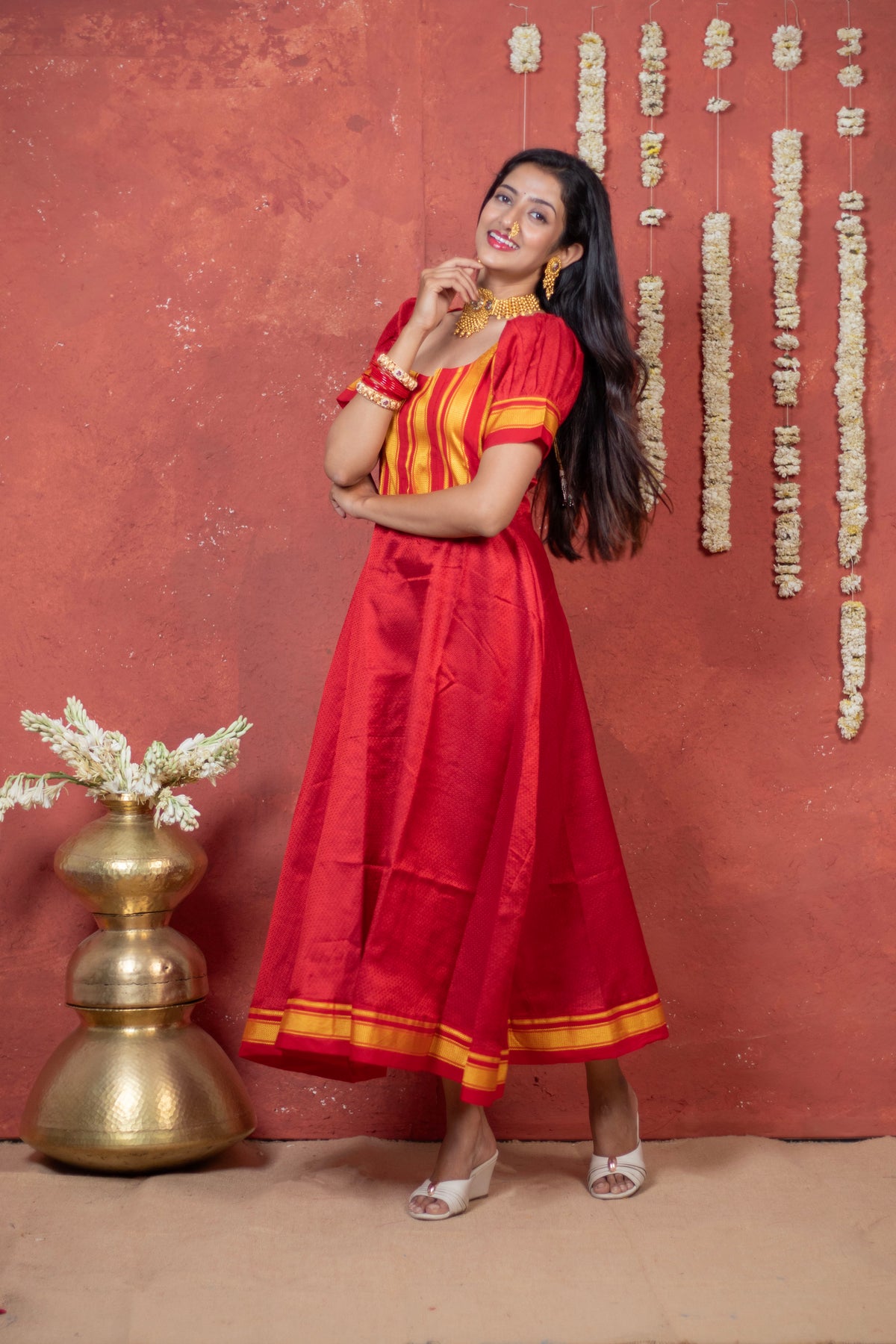 Khunn Red Dress