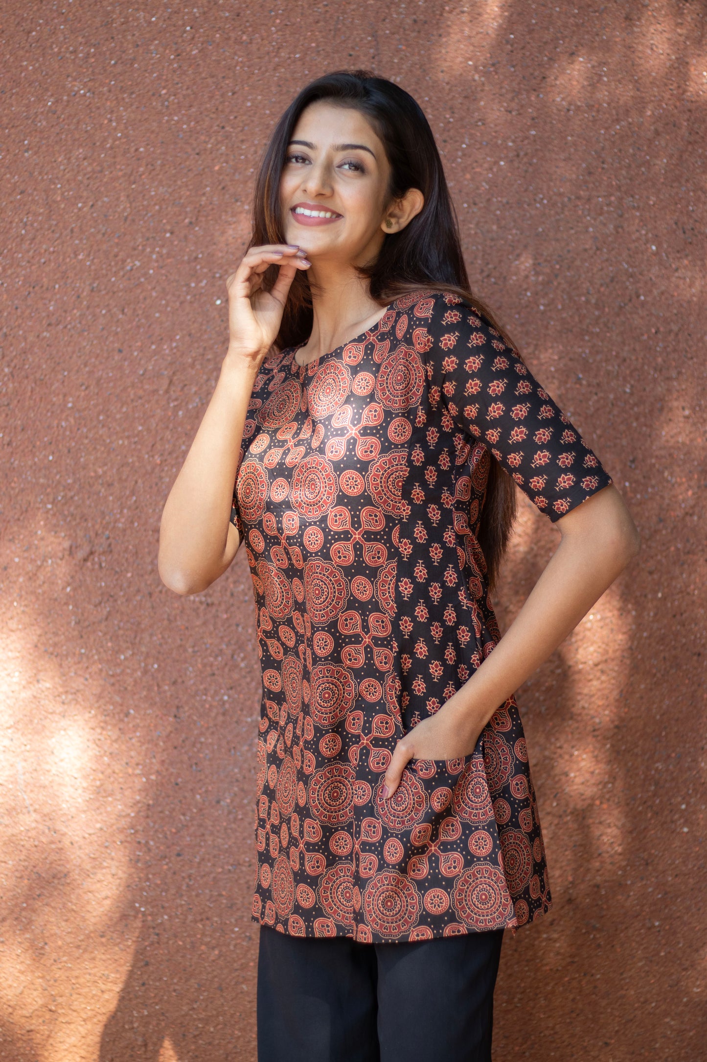 Cotton Top with front pocket